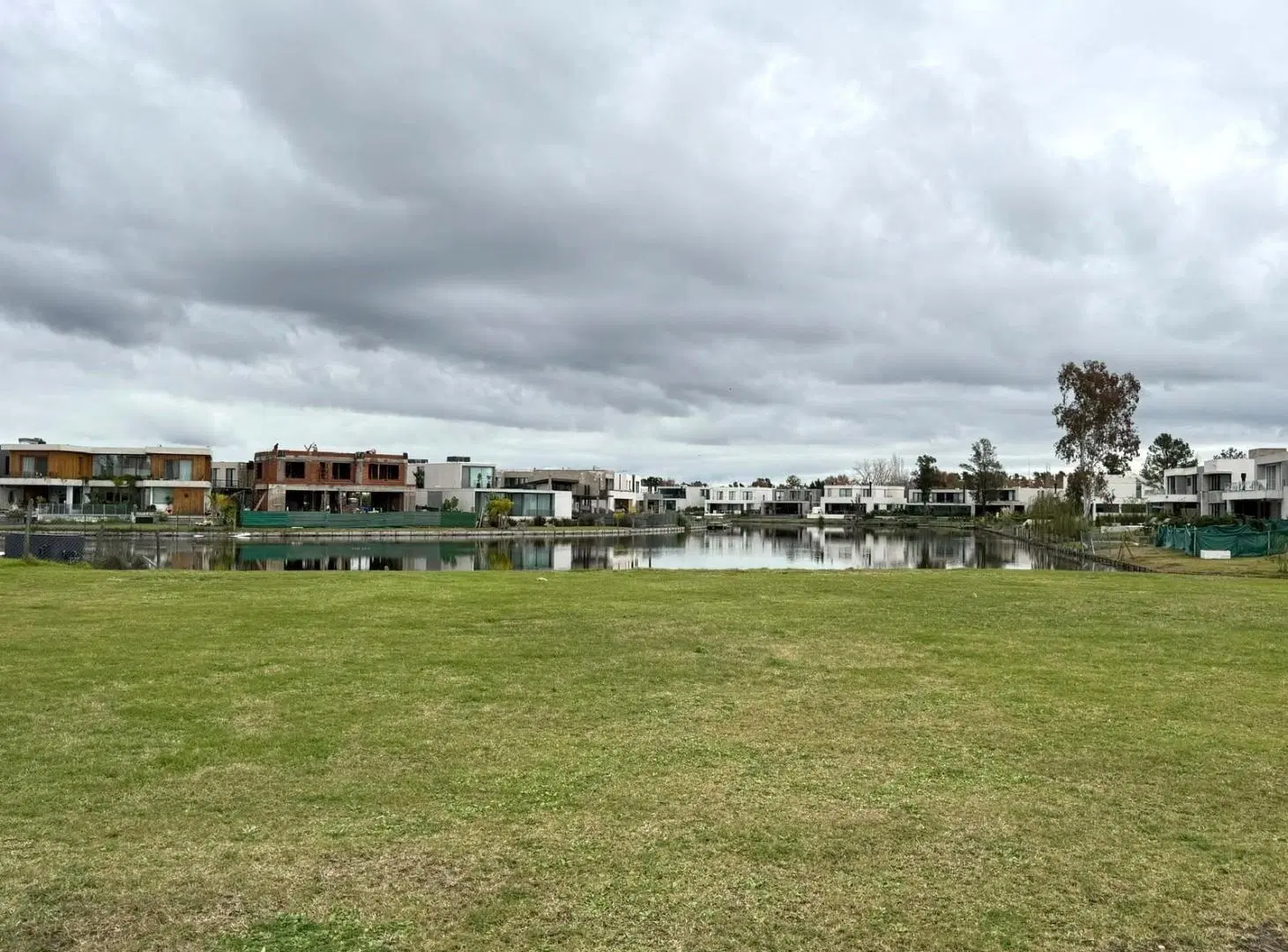 Terreno en Laguna Grande 3