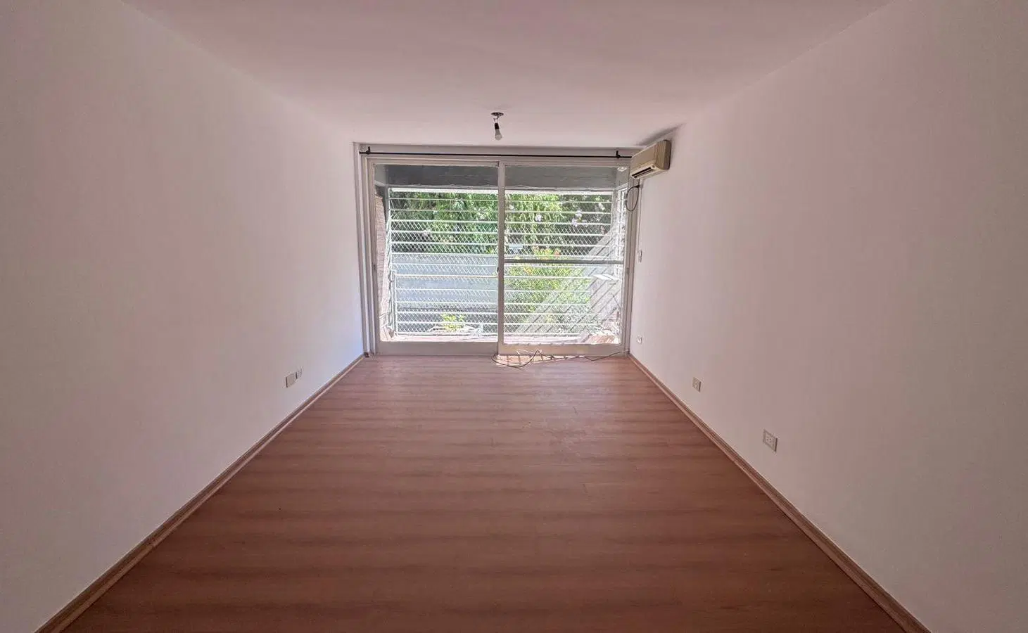 Departamento 3 ambientes Alquiler San Isidro 1