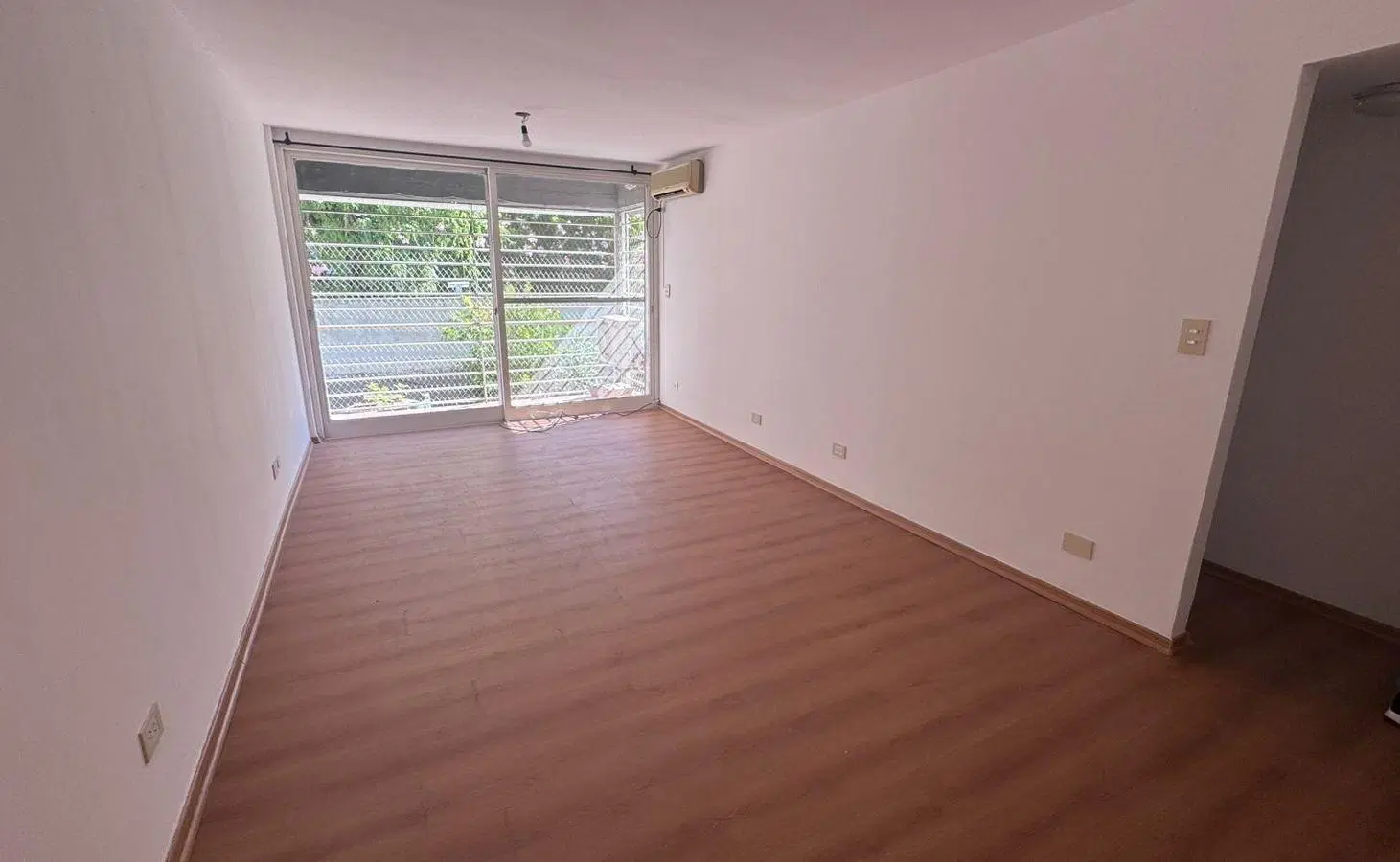 Departamento 3 ambientes Alquiler San Isidro 5