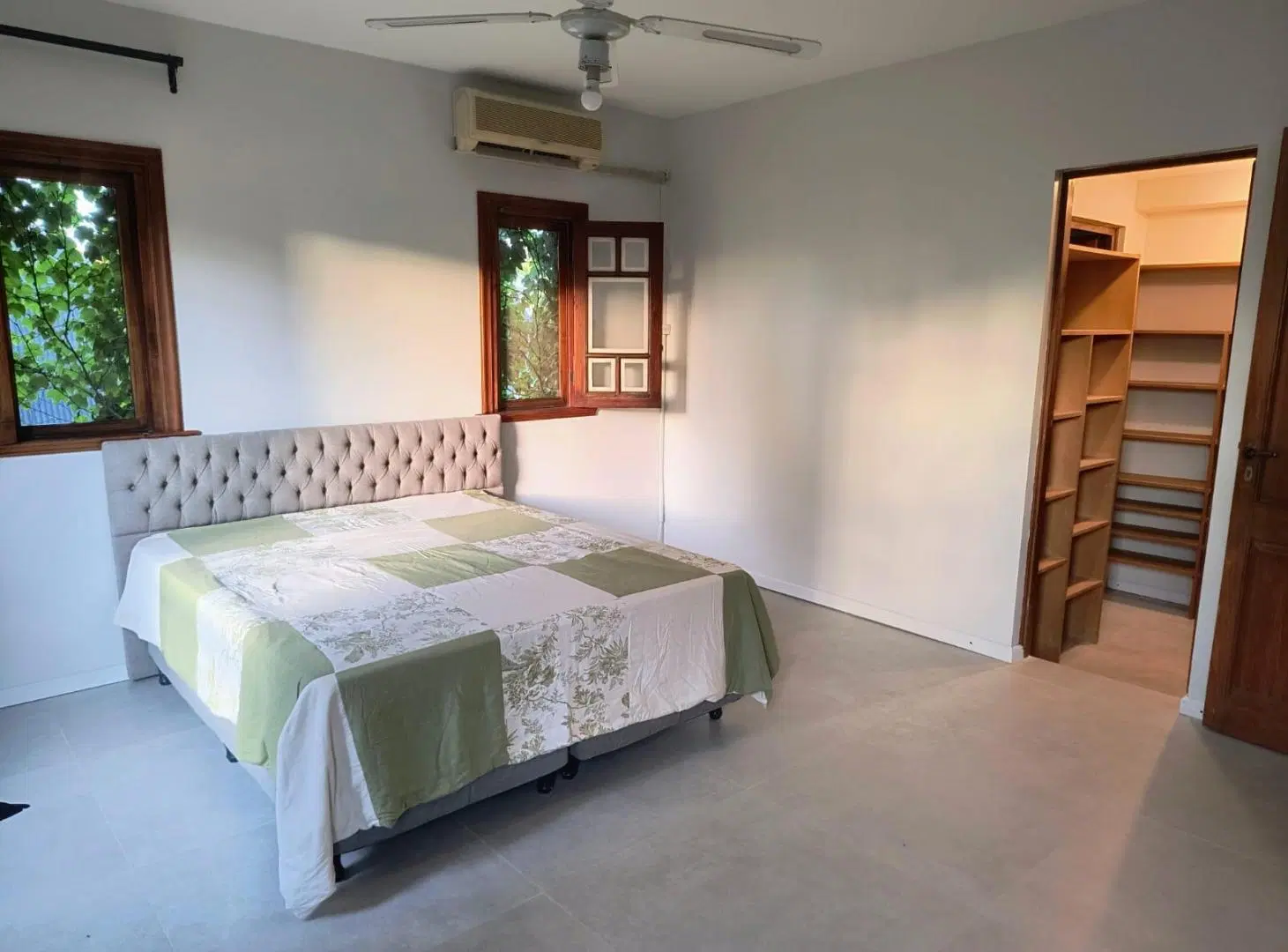 Venta Casa en Barrio Cerrado Tigre con 4 dormitorios y jardín 5