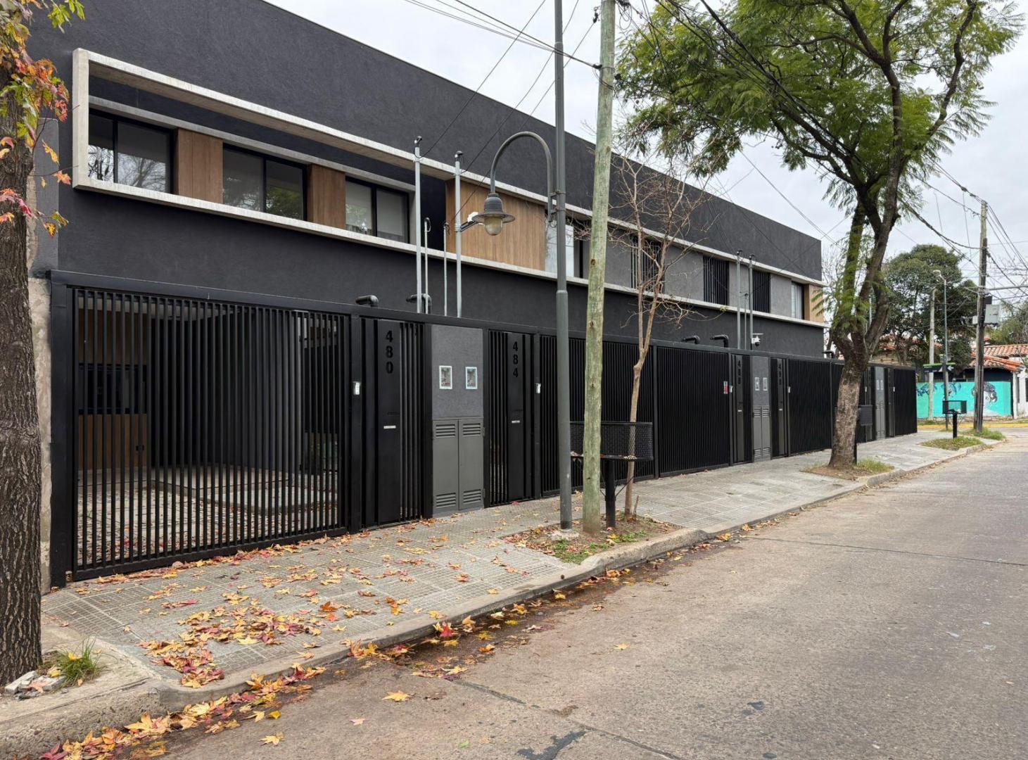 Casa Duplex impecable en Victoria