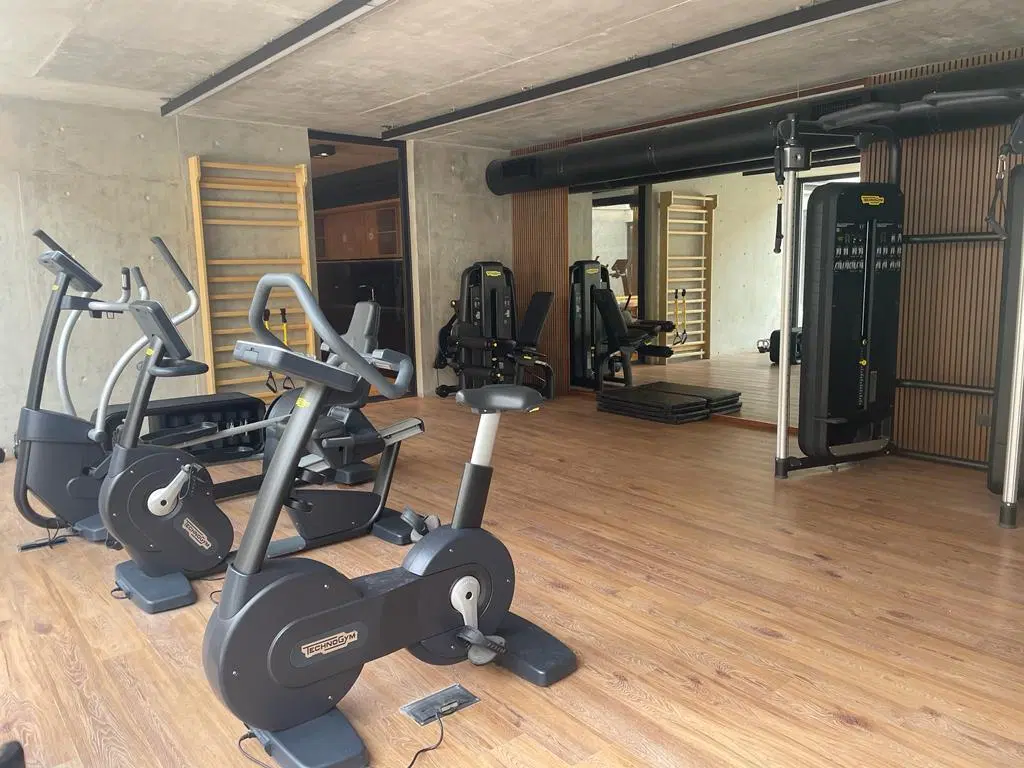 Departamento en alquiler - San Isidro - 2 ambientes - cochera 4