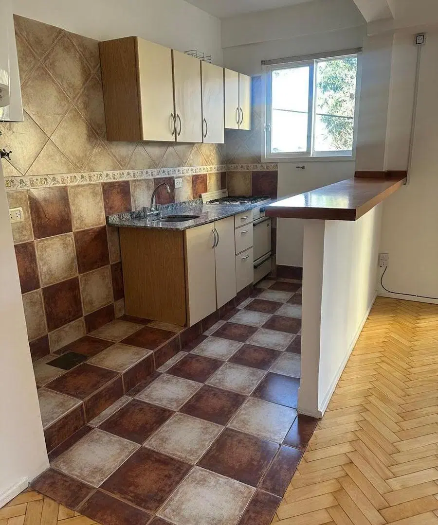 Departamento en alquiler de 2 ambientes San Isidro 1