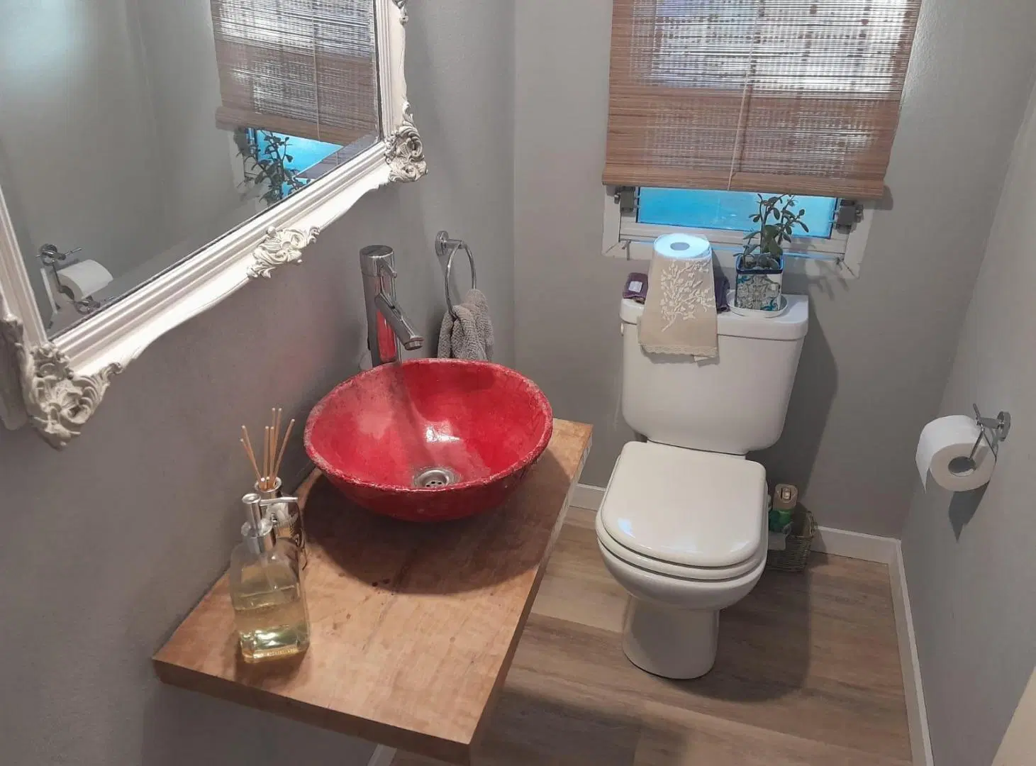 Casa en venta, Barrio Los Ceibos, rincon de milberg. 5 ambientes 5