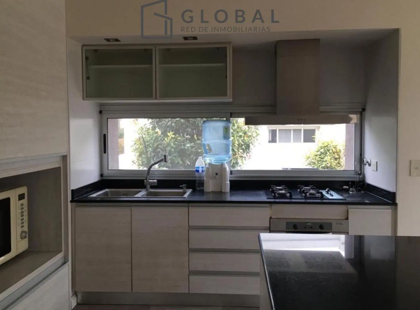 Casa en venta, excelente oportunidad 4