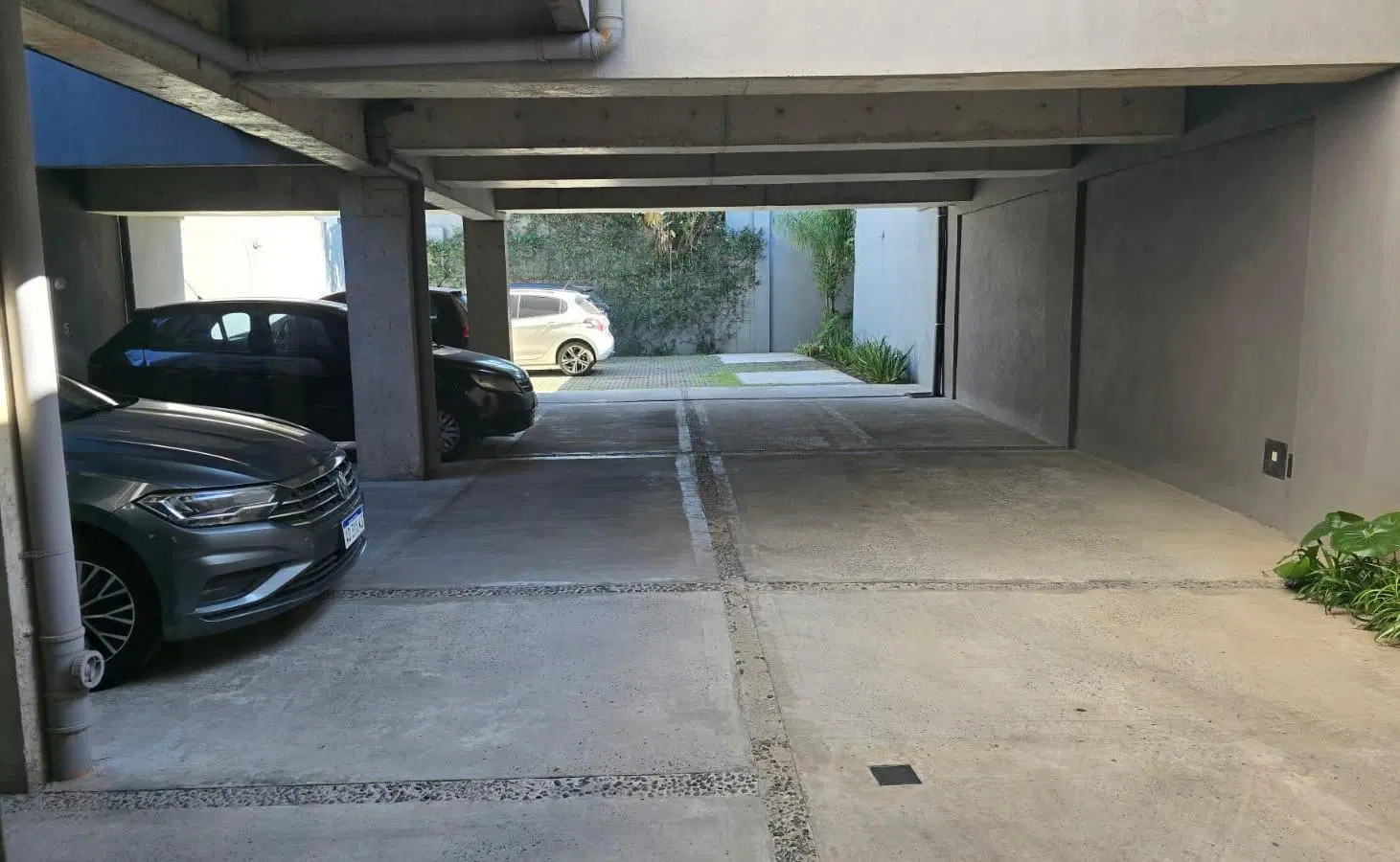Venta Departamento como "a estrenar" en San Fernando 2 amb. con cochera cubierta 3