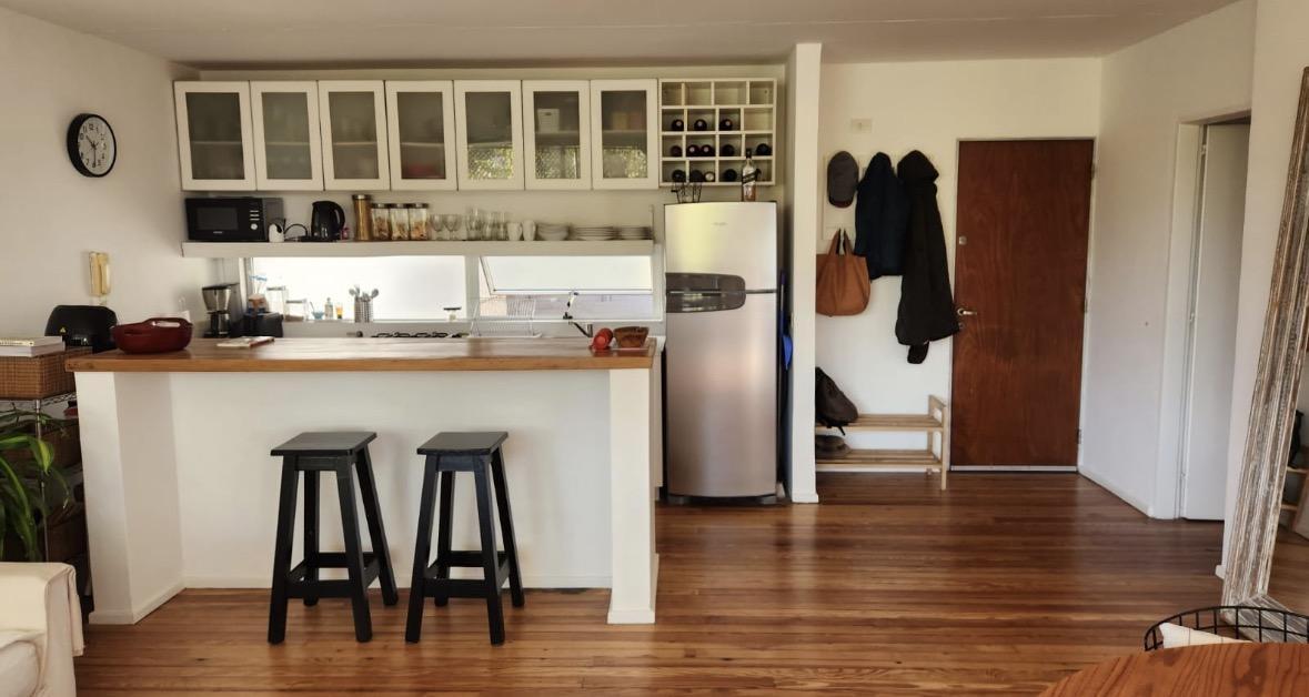 Foto de Departamento En Venta - Tres ambientes con cochera - San Isidro, imagen 2