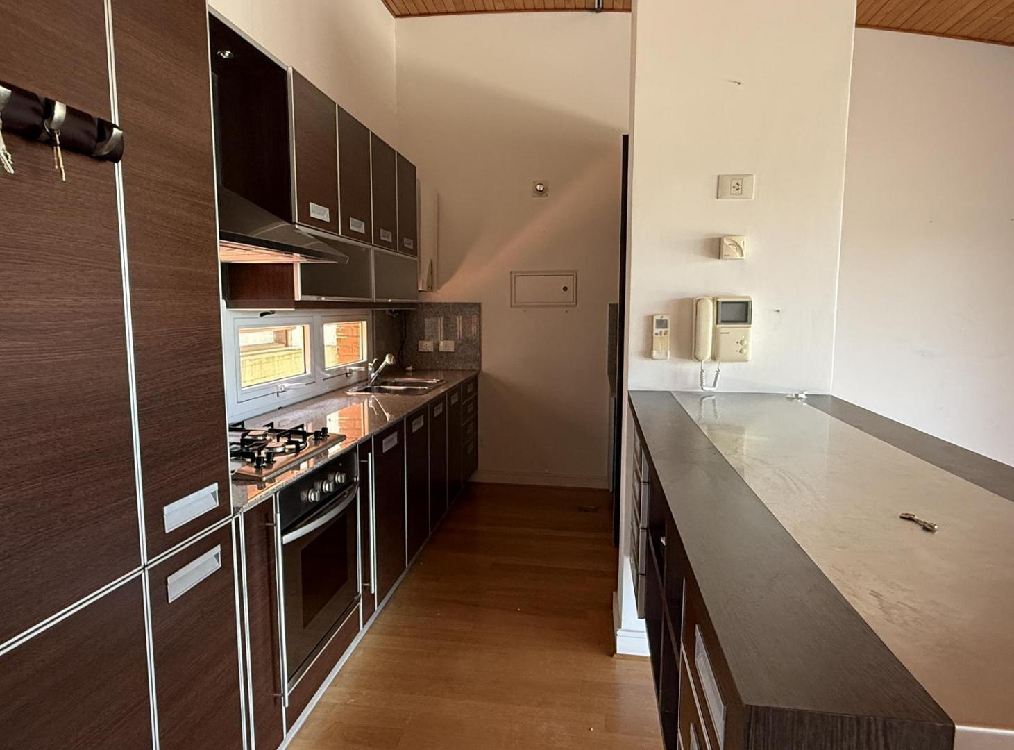 Foto de Departamento duplex en alquiler en San Isidro con terraza y cocheras, imagen 5