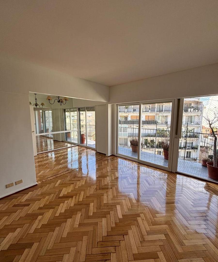 Foto de Departamento 3 dormitorios, piso alto, cochera y seguridad 24 hs, imagen 3