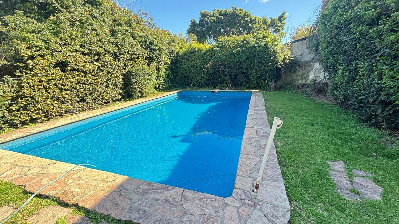 Foto de Venta de Casa en Las Lomas para actualizar, imagen 2
