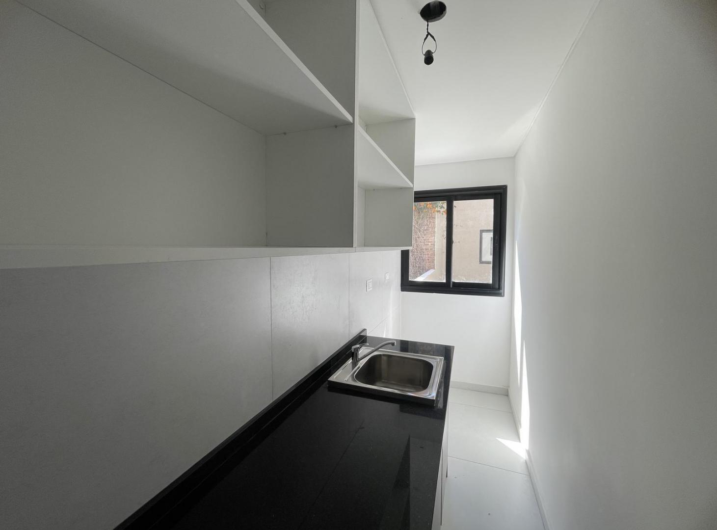 Foto de Departamento en venta - Beccar - 1 dormitorio en suite - cochera, imagen 3