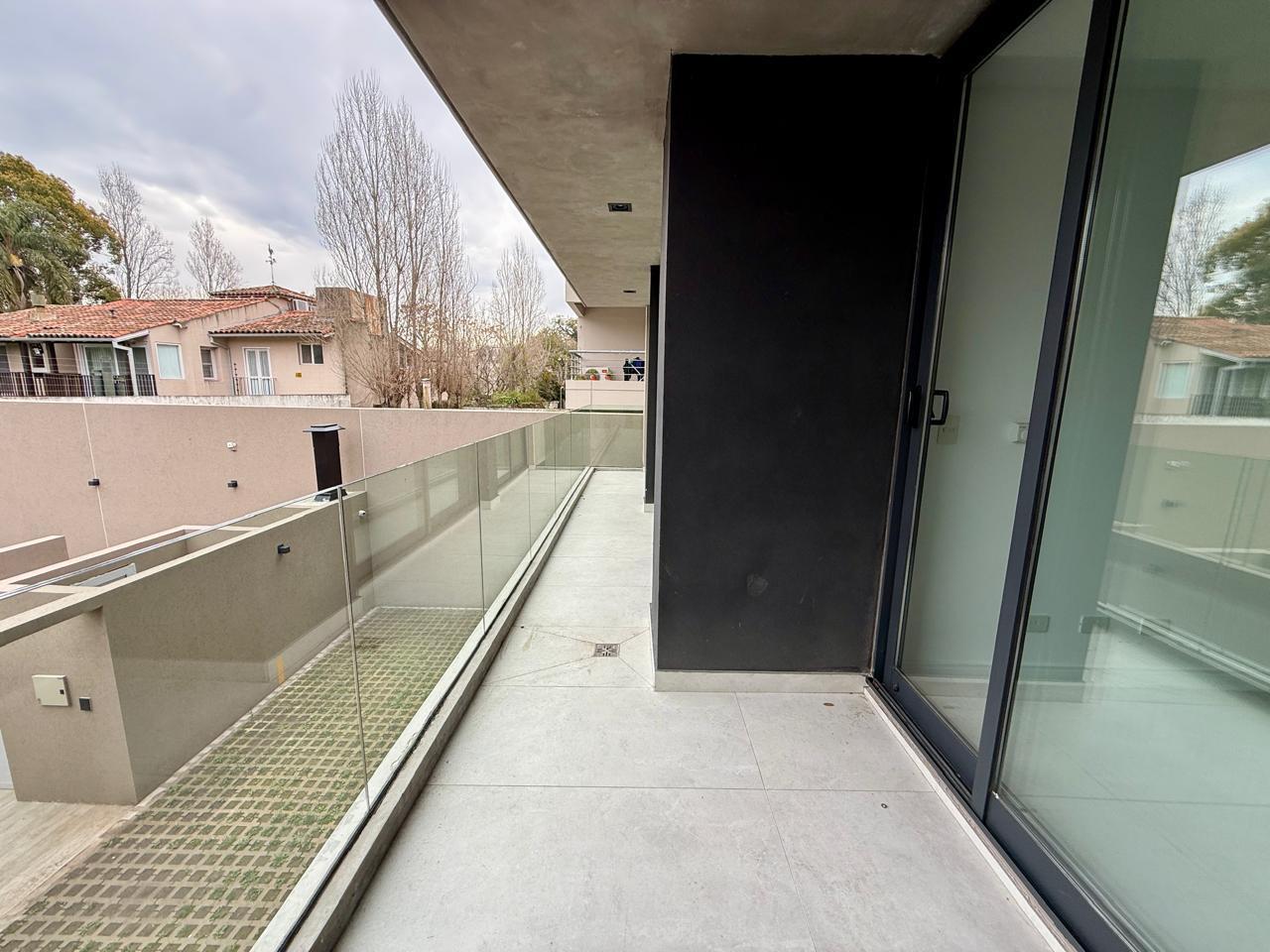 Foto de Departamento en Venta Acassuso - Cochera y Baulera, imagen 2
