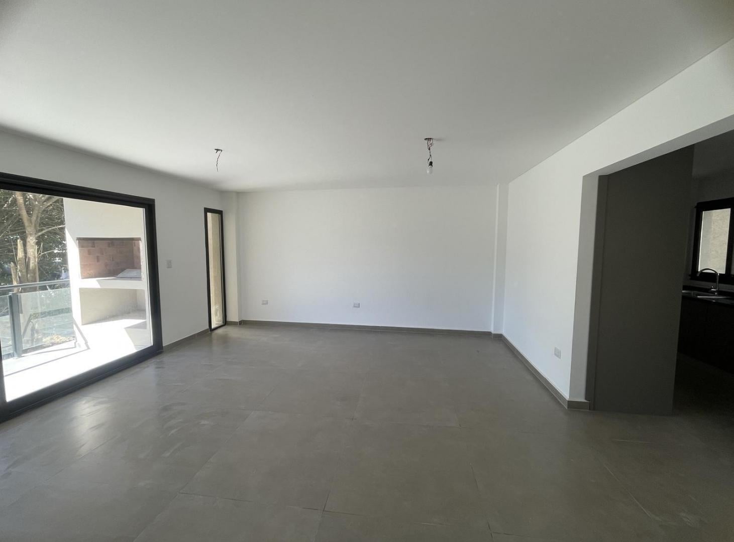 Foto de Departamento en venta - Beccar - 3 ambientes - Cochera, imagen 1