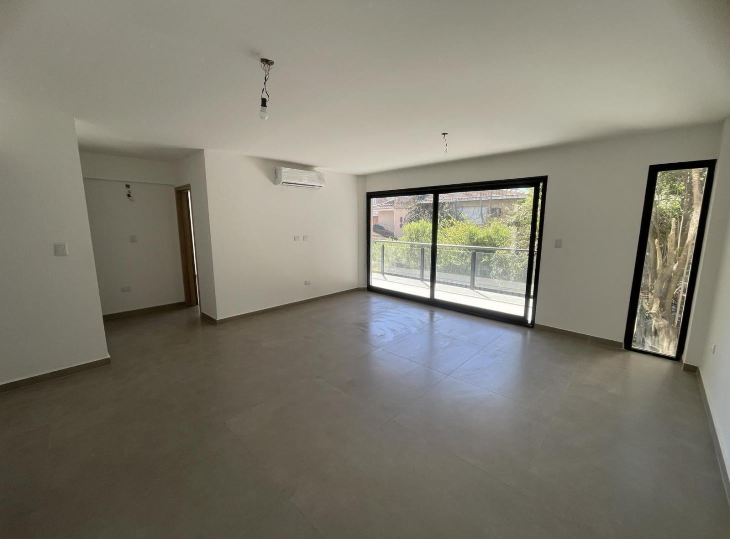 Foto de Departamento en venta - Beccar - 3 ambientes - Cochera, imagen 2