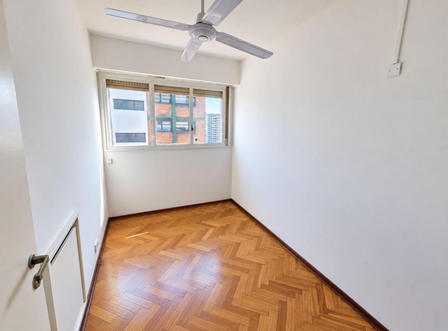 Foto de Departamento en venta - Martinez - 3 dormitorios - cochera, imagen 3