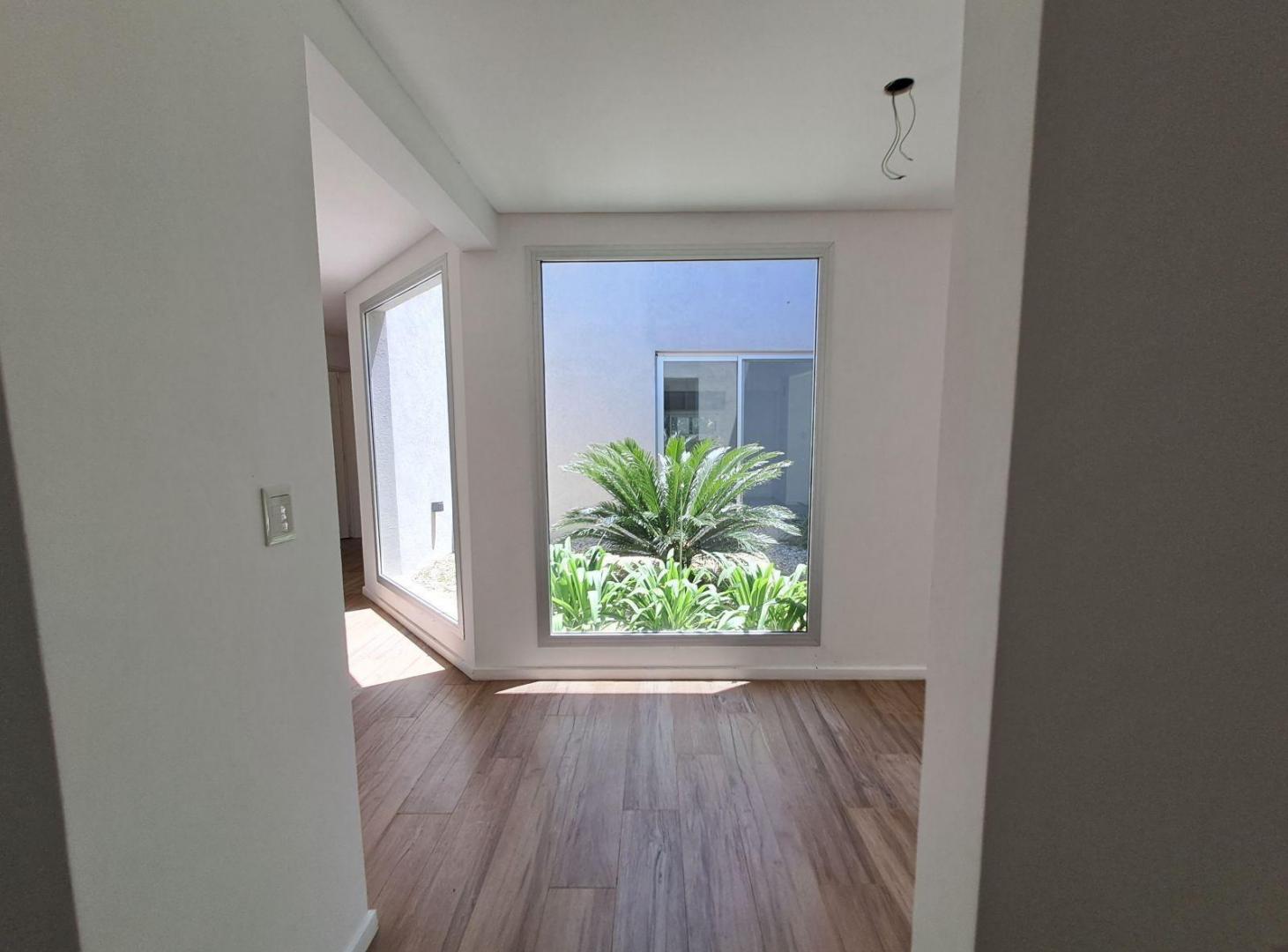 Foto de Casa en venta - Barrio San Matías - Escobar - 3 dormitorios (1 suite), imagen 2