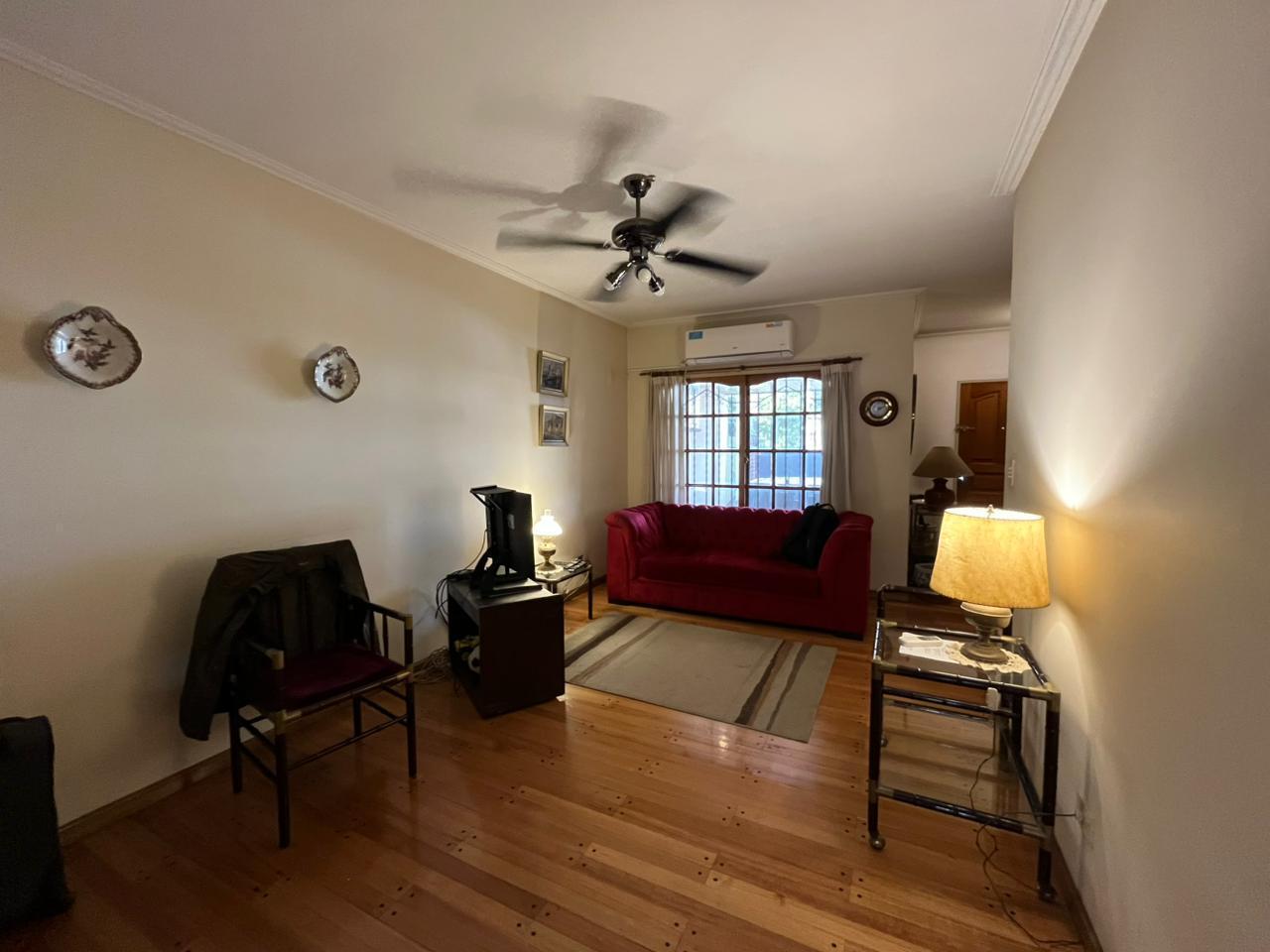 Foto de Dúplex en venta en Olivos - 4 ambientes - patio, imagen 1