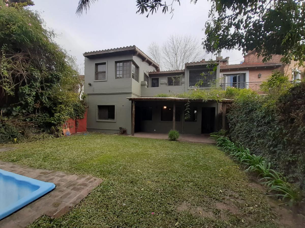 Foto de Casa en VENTA - Lomas de San Isidro - 4 dormitorios (1 suite) - Jardín, imagen 1