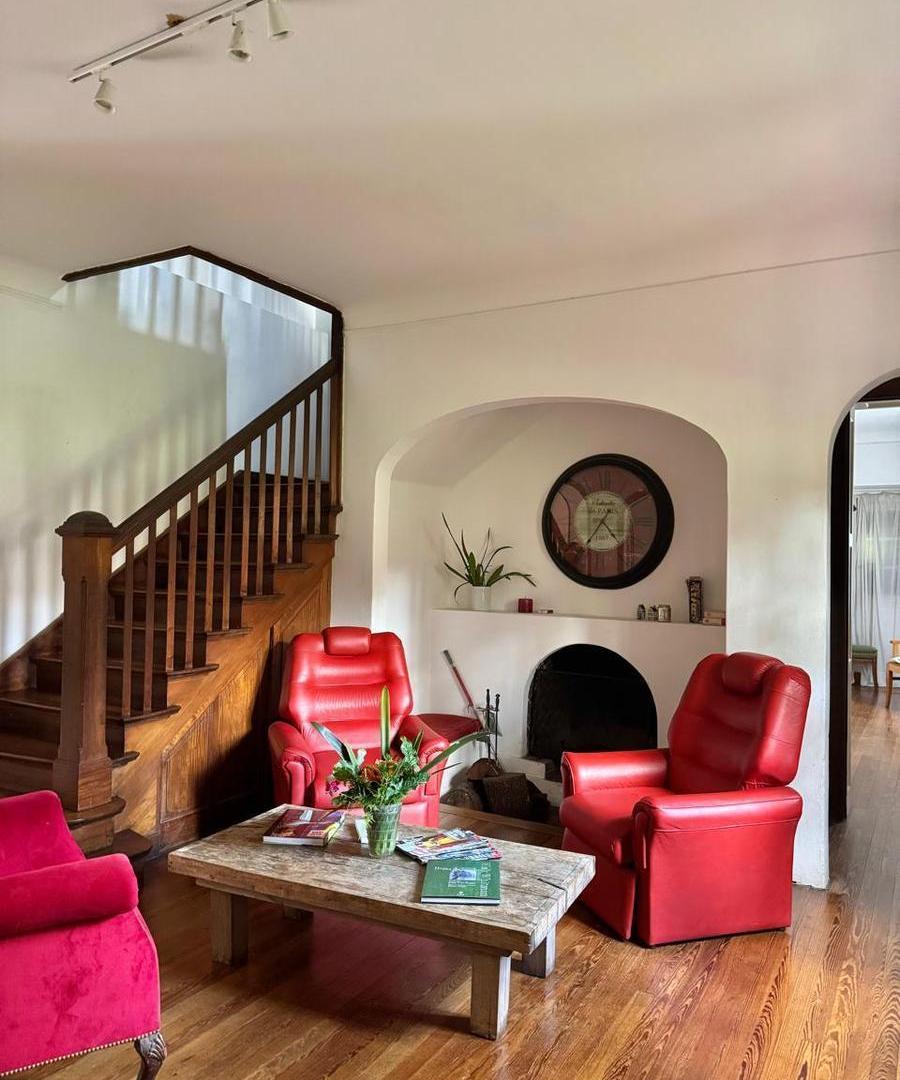 Foto de Chalet Ingles en Venta Barrio Parque Aguirre Acassuso 6 dormitorios, imagen 5