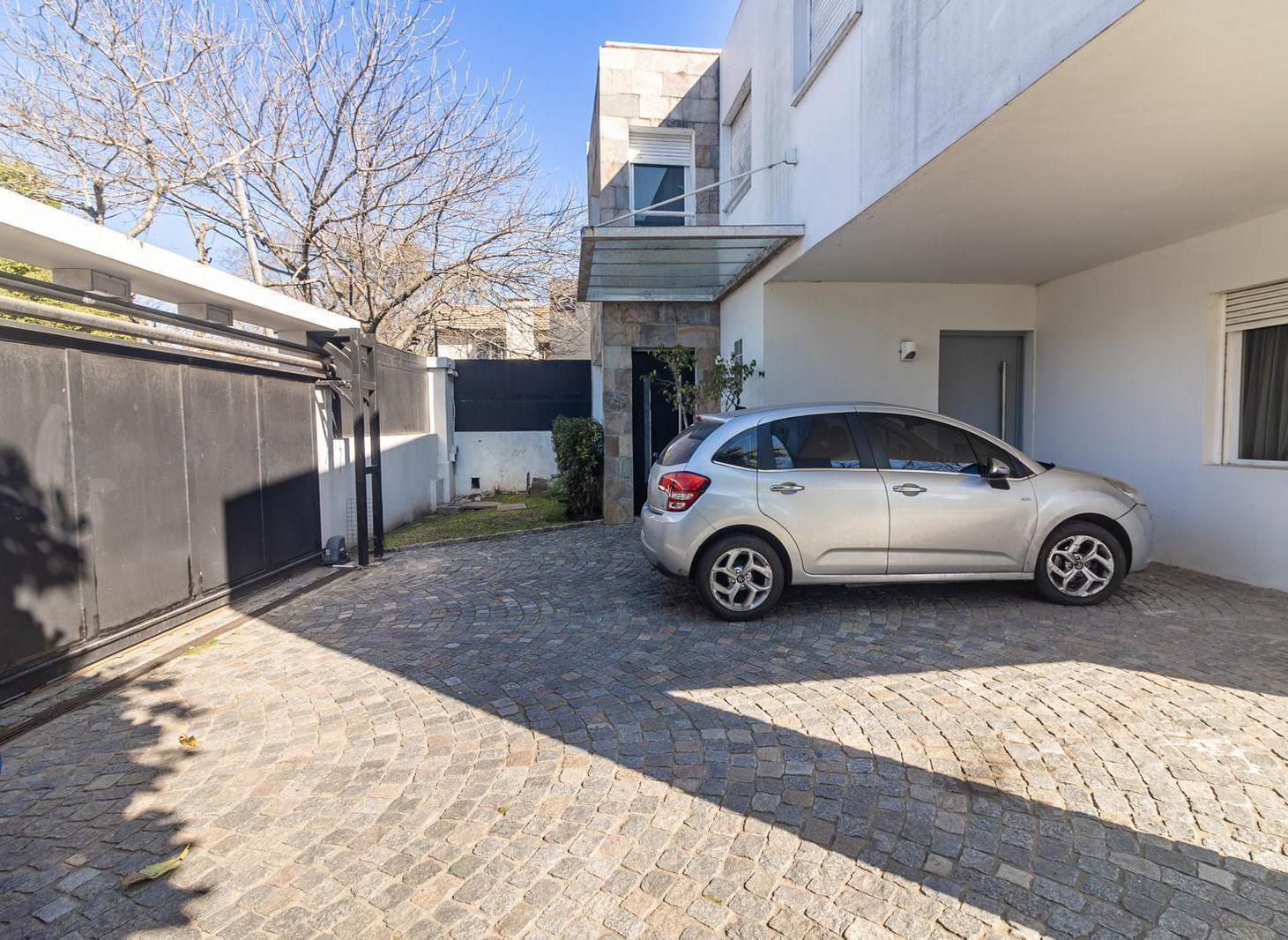 Foto de Casa en venta en Acassuso de 5 dormitorios, imagen 4