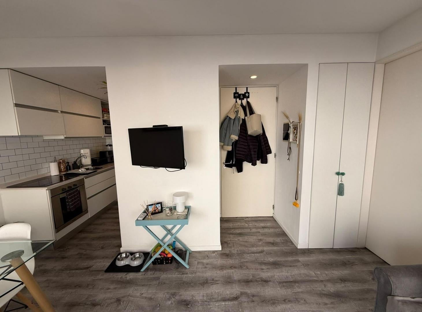 Foto de Venta Departamento 2 amb Barrio Norte Amoblado c/toilette y balcón, imagen 5