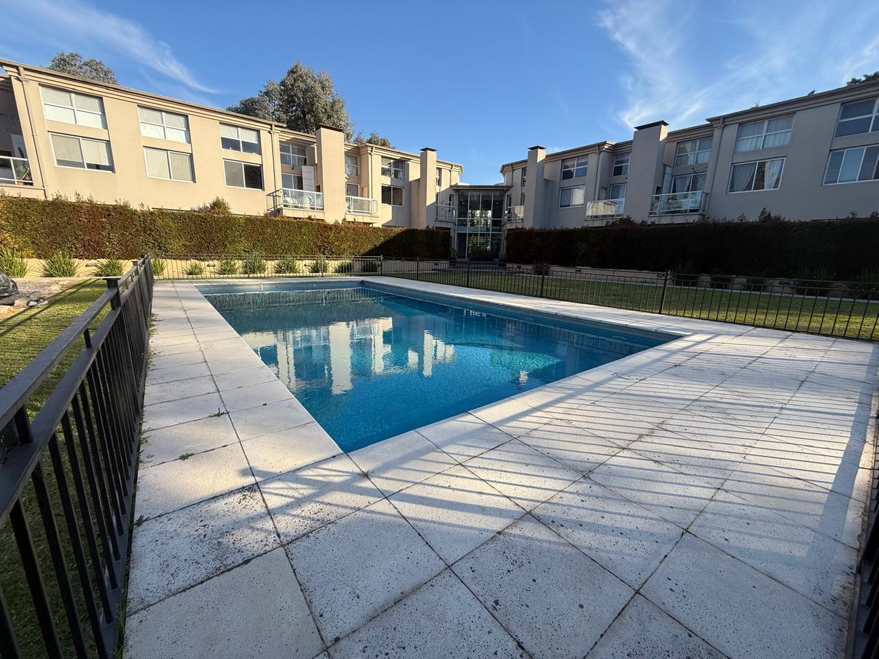Foto de Departamento en venta - Pilar - 1 ambiente con Jardín propio - parrilla, imagen 1