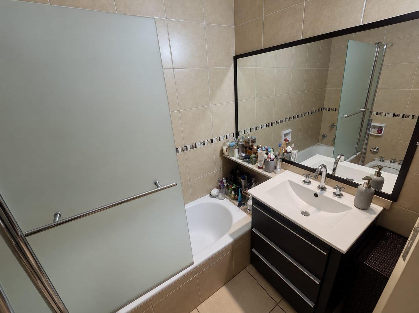 Foto de Venta de Departamento 3 dorm y 2 baños Actualizado!!, imagen 5