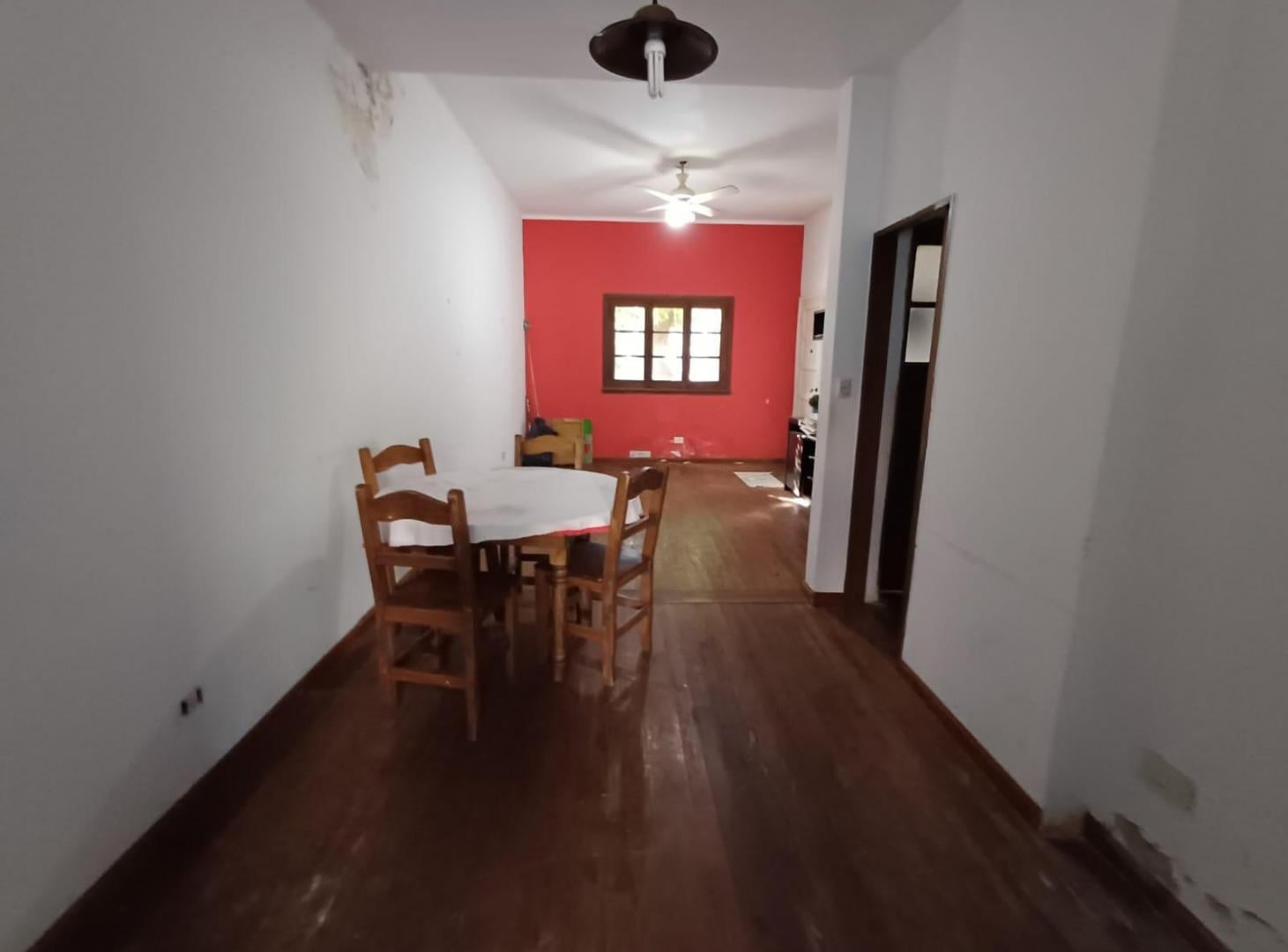 Foto de Casa en venta - Beccar - 3 dormitorios - Jardín y quincho, imagen 4