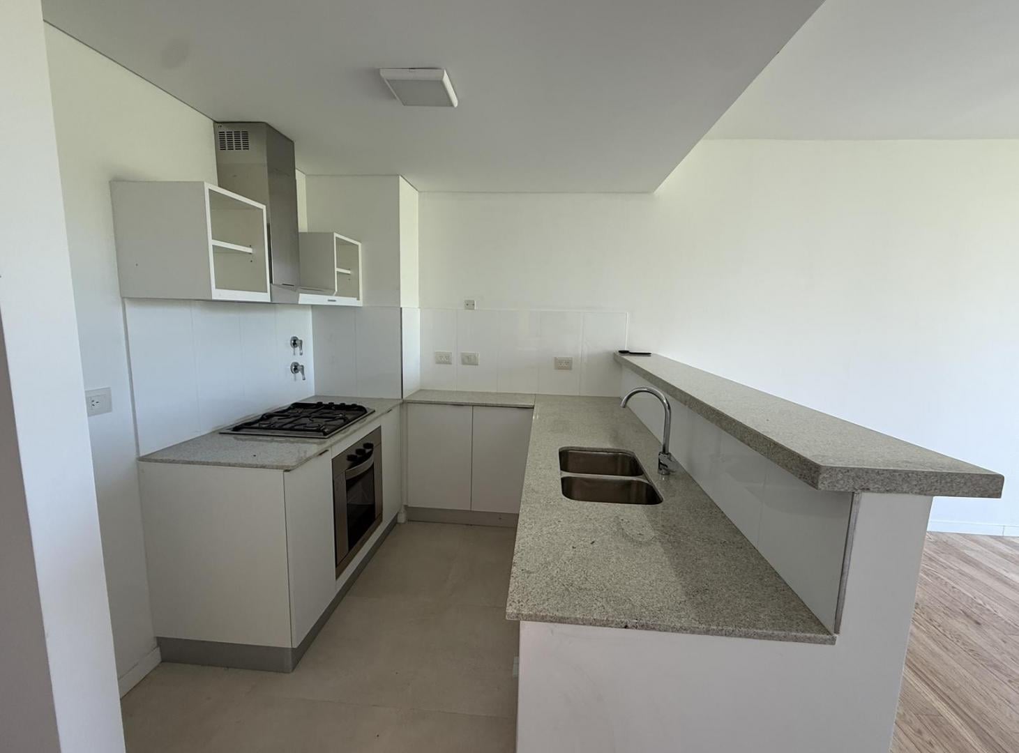 Foto de Departamento en alquiler en Venice Tigre con balcon y parrilla, imagen 4