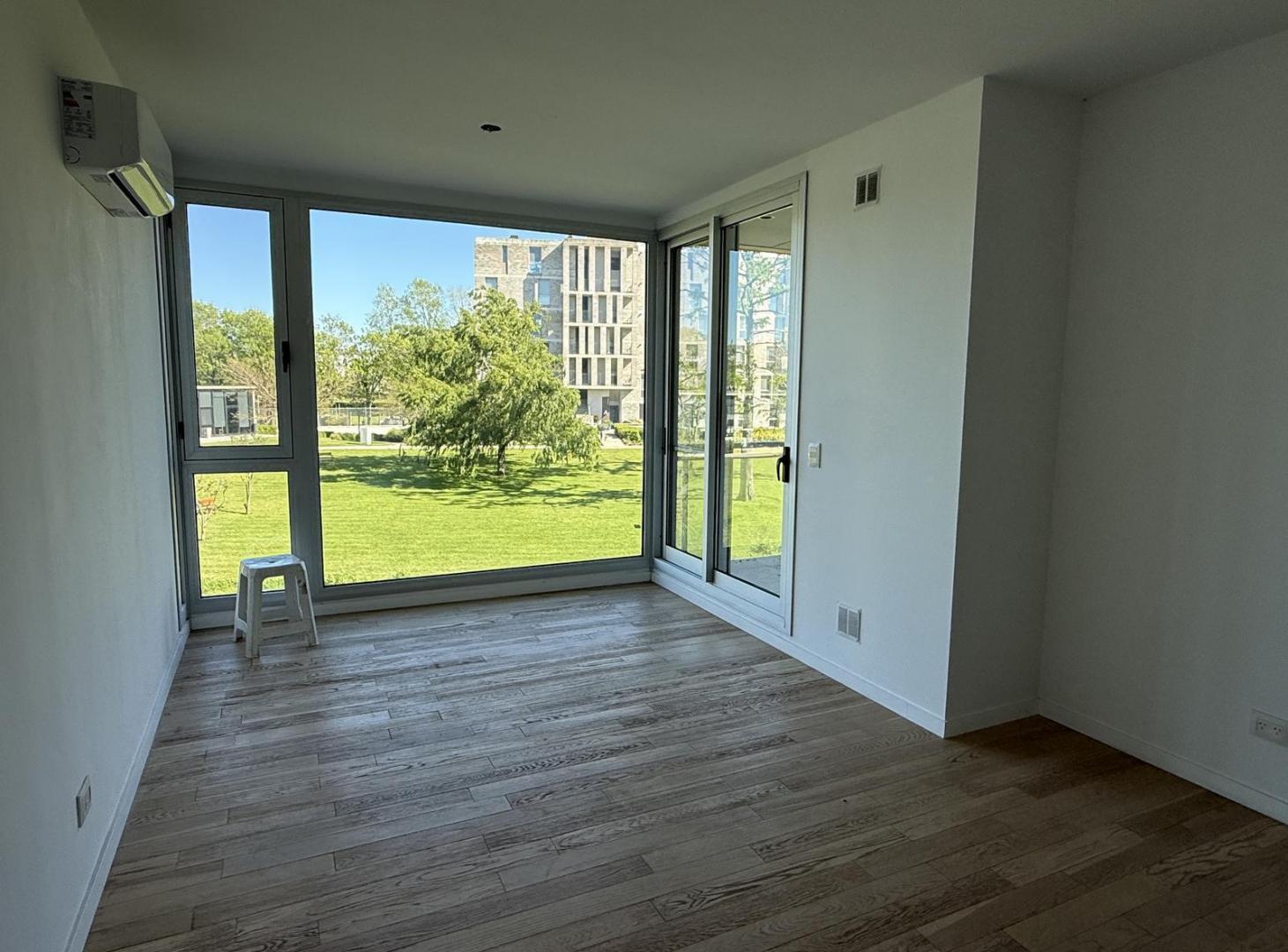 Foto de Departamento en alquiler en Venice Tigre con balcon y parrilla, imagen 1