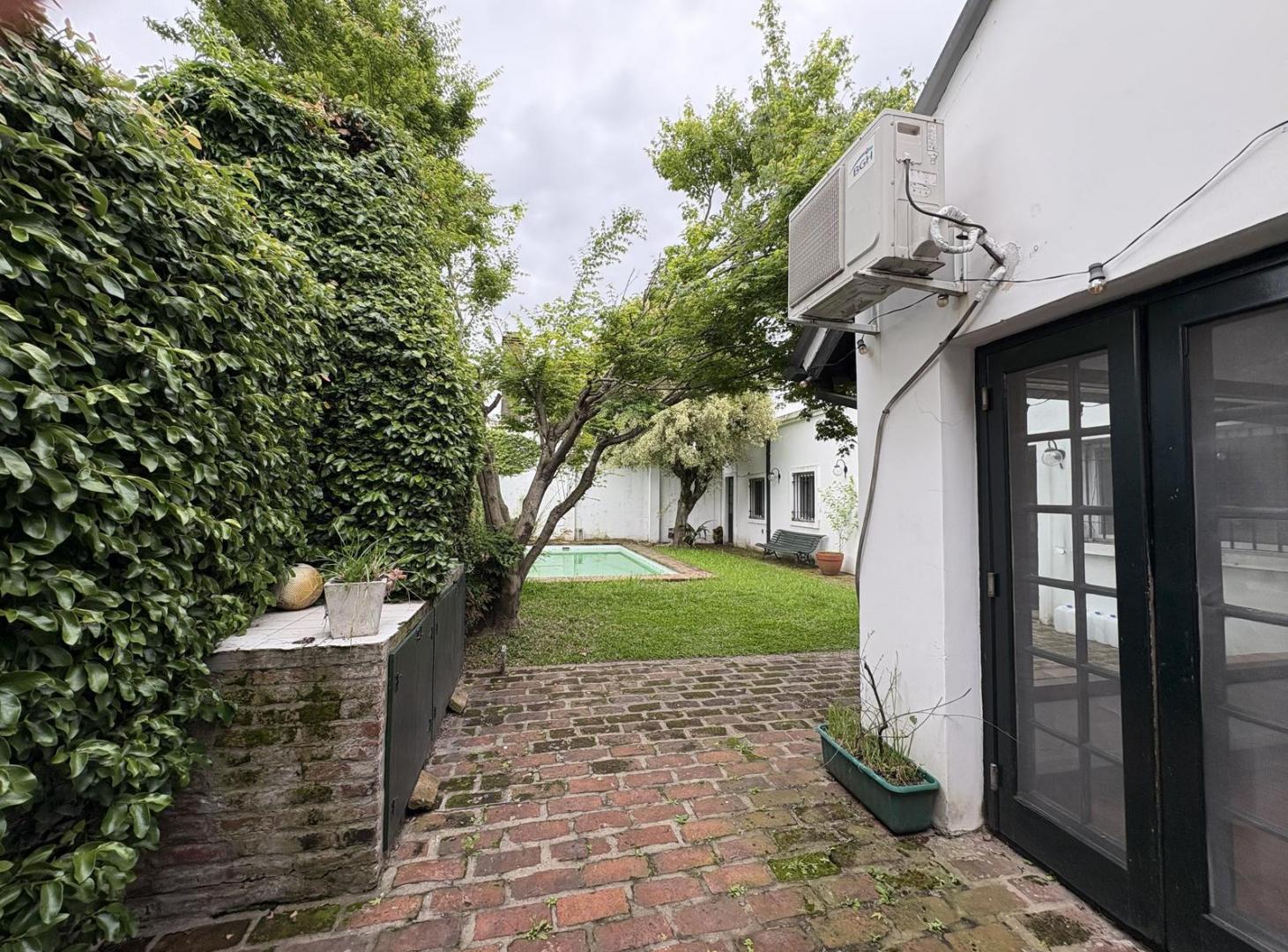 Foto de Casa en alquiler en La Horqueta | Jardín, pileta y cochera, imagen 4