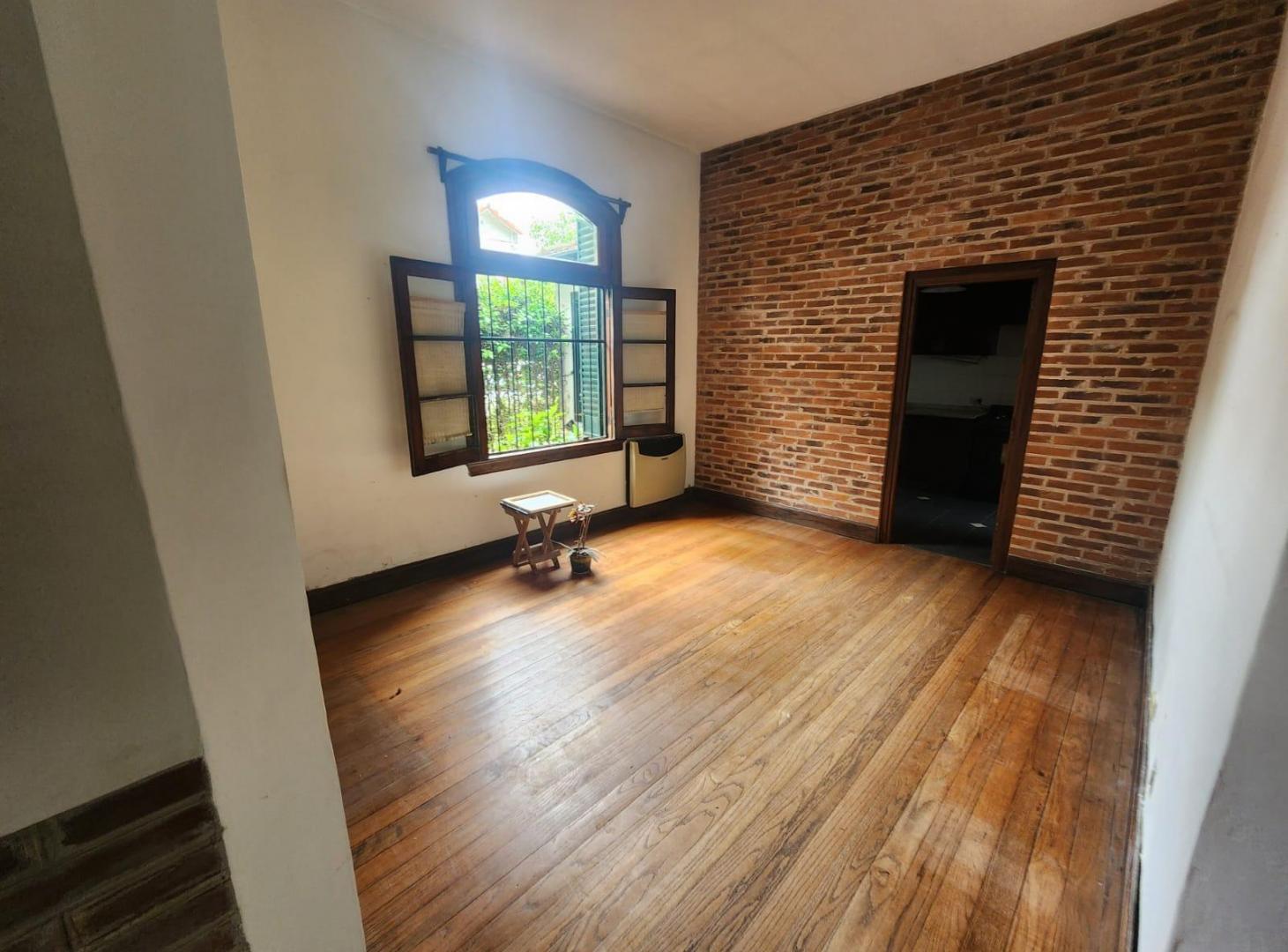 Foto de Venta de Casa Inglesa con jardin vias a Libertador, imagen 5