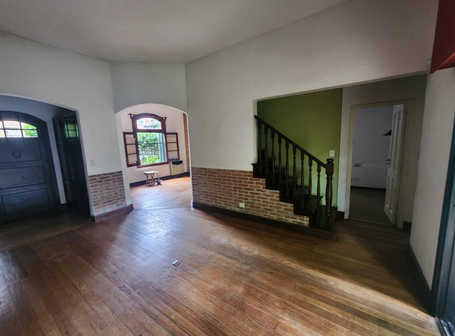 Foto de Venta de Casa Inglesa con jardin vias a Libertador, imagen 1