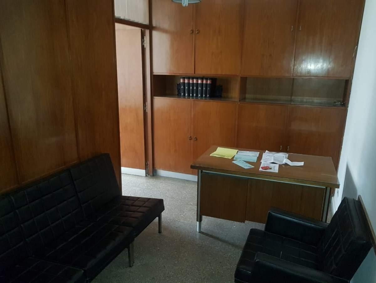 OFICINA PEQUEÑA ZONA TRIBUNALES, DUARTE QUIROS 500