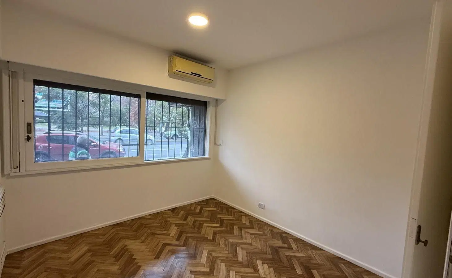 Departamento en Acas.-Vias/Santa Fe 4
