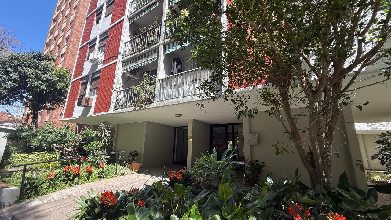 Foto de Departamento 4 AMB ACASSUSO, imagen 1