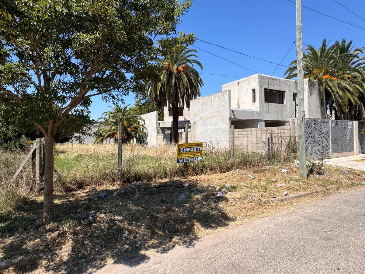 LOTE DE TERRENO DE 461.52 M2- BARRIO EL SALVADOR