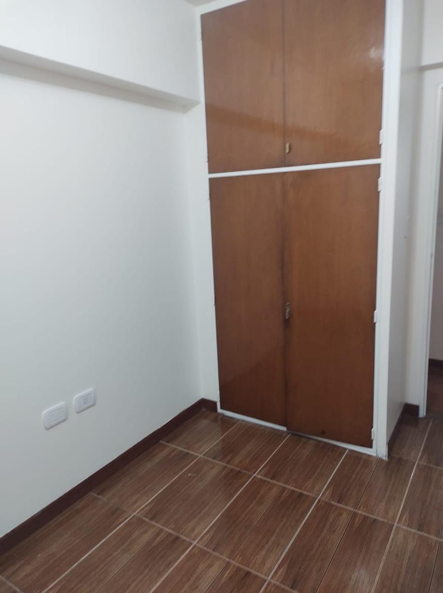 Departamento en Pleno Centro de Lanus 5