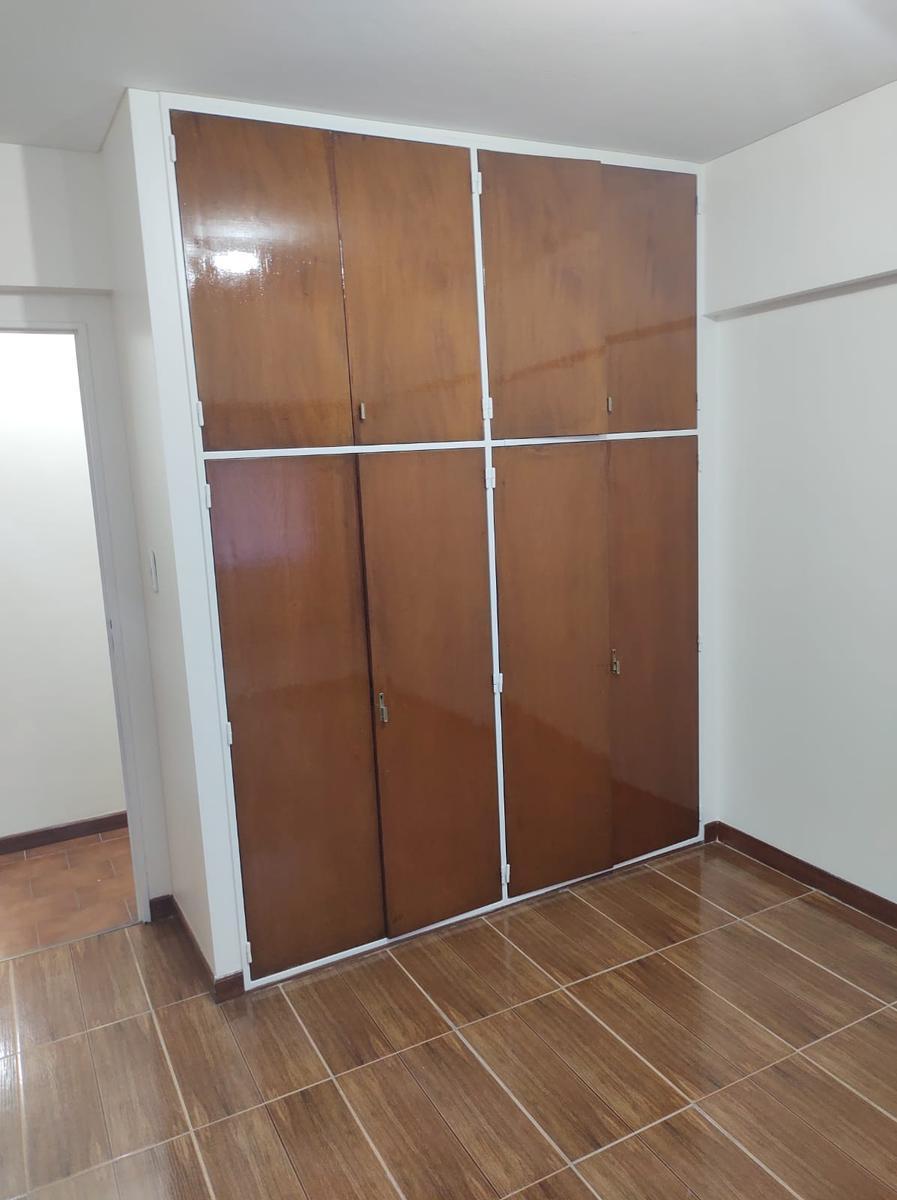 Departamento en Pleno Centro de Lanus 2