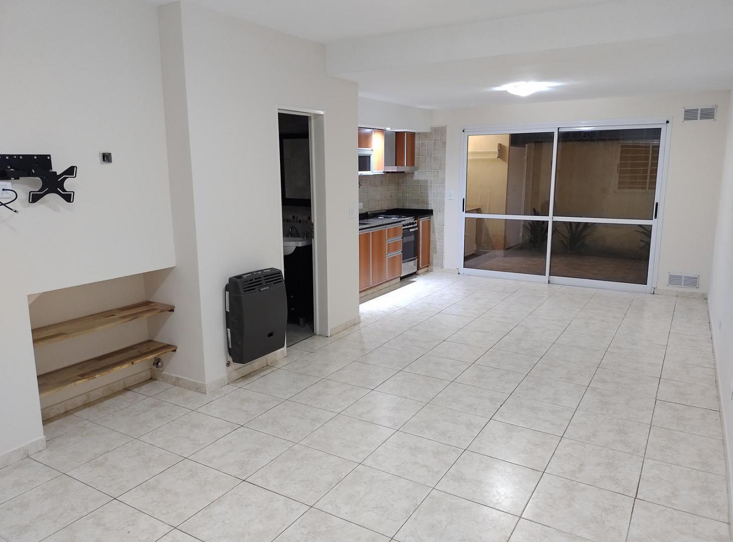 Foto de DUPLEX 3 AMB. EN ALQUILER, imagen 4