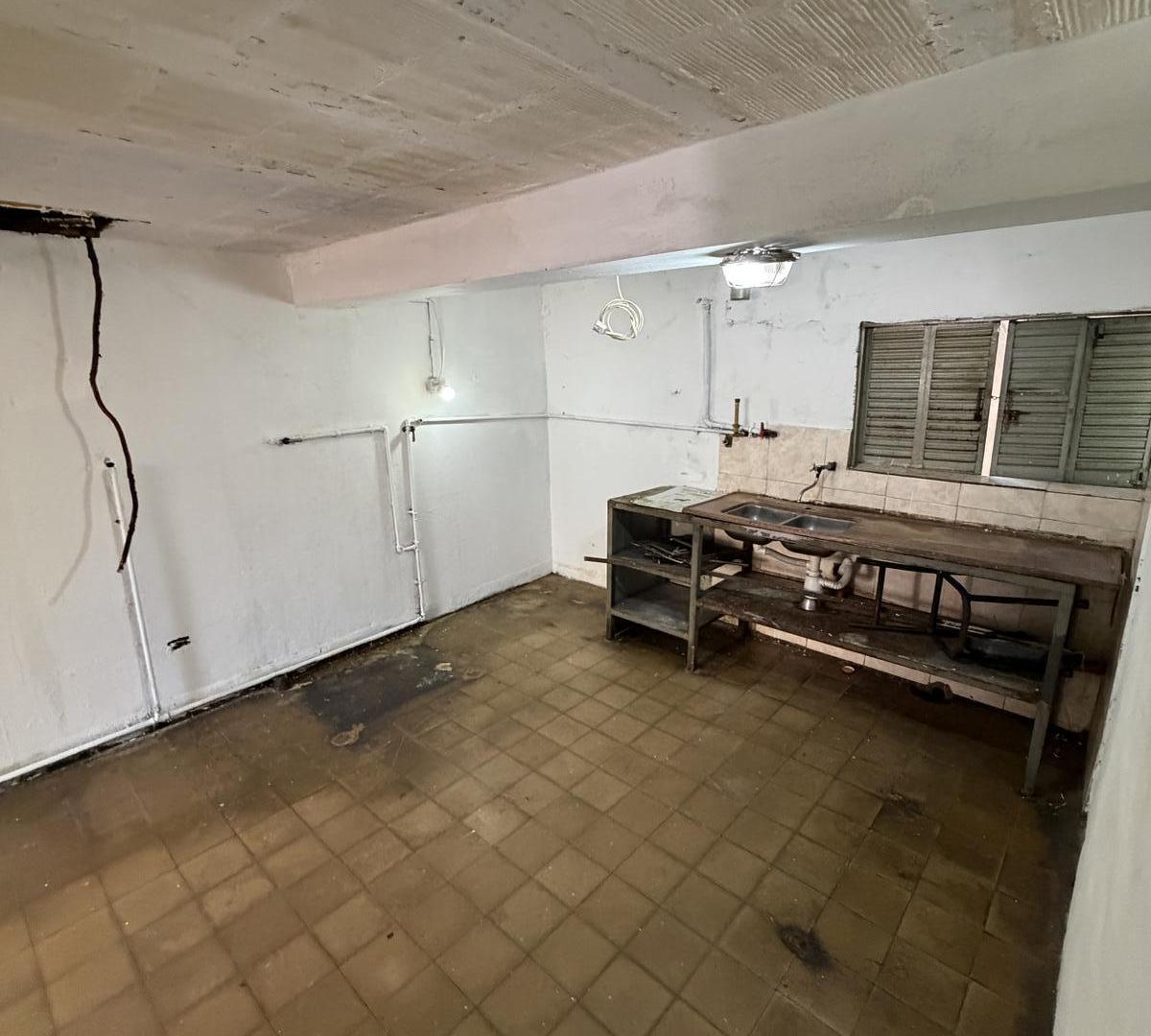 Foto de Local en Alquiler sobre Peatonal – Rivera Indarte al 200, imagen 1