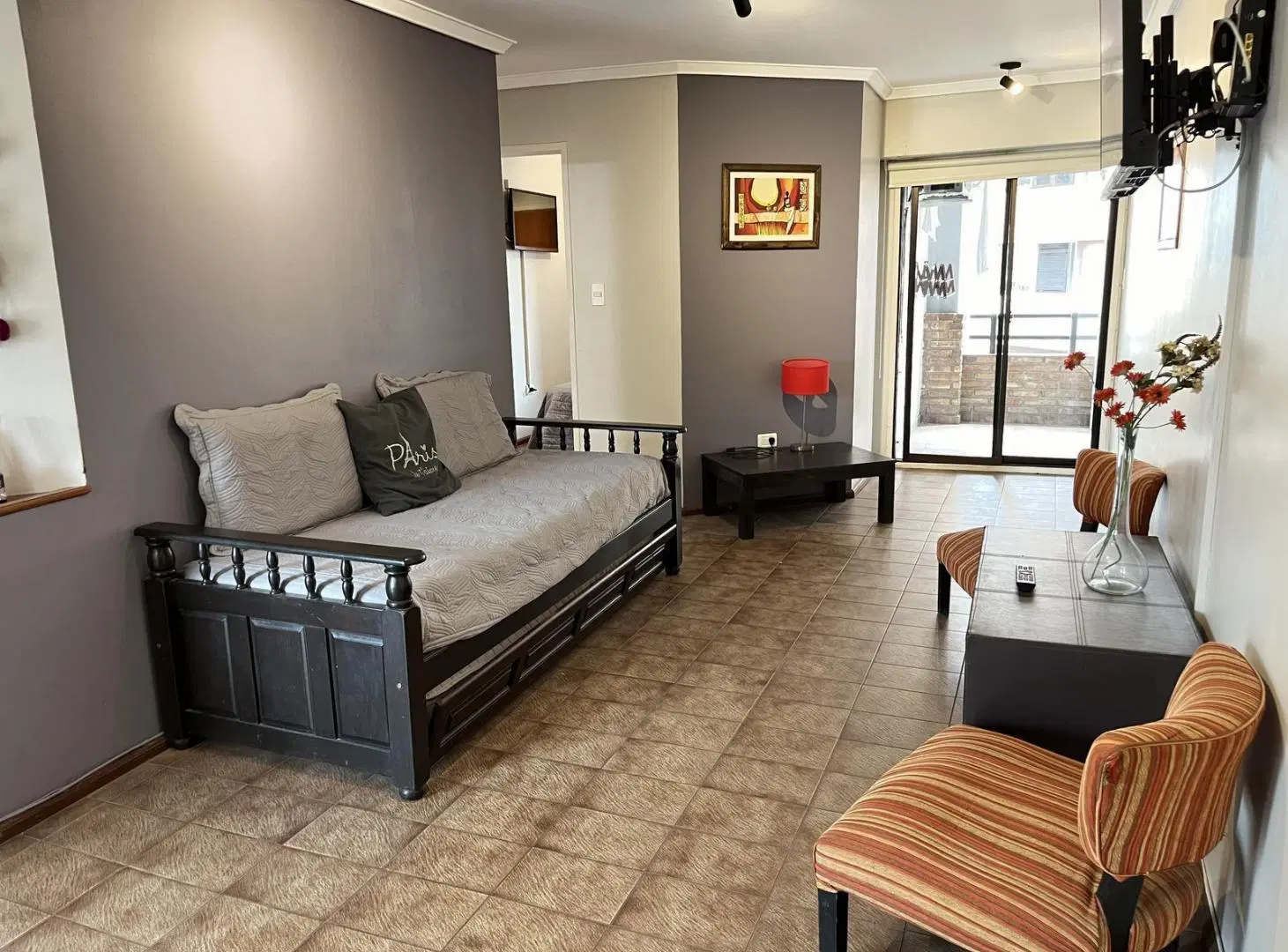 Departamento Amoblado en Venta | Cocina Separada y Balcón | Dean Funes 800 4