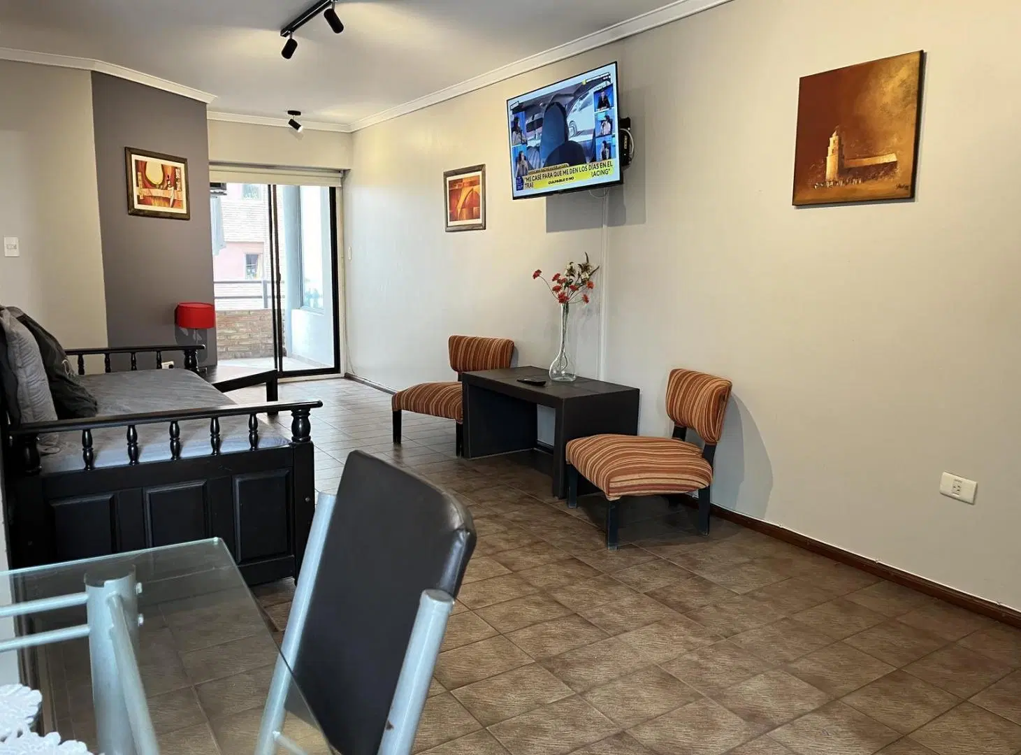 Departamento Amoblado en Venta | Cocina Separada y Balcón | Dean Funes 800 1