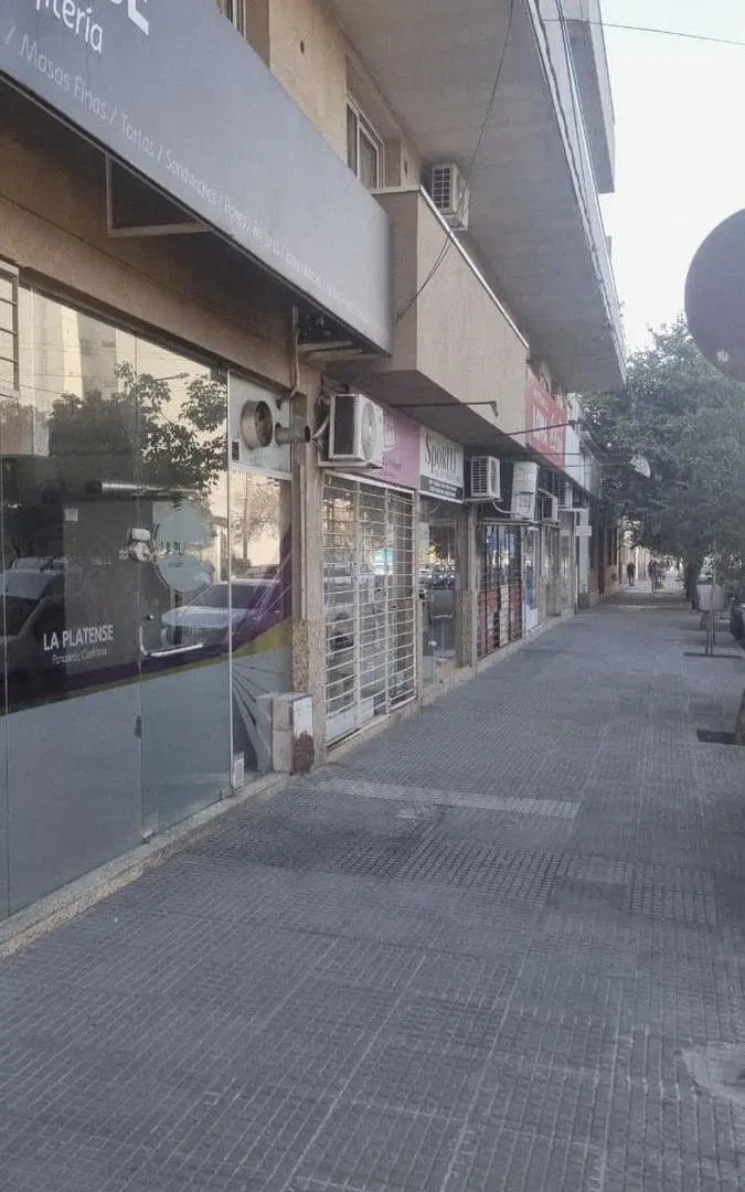 Local de 25 mts2 en Barrio General Paz 3