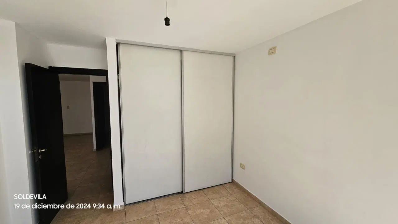 Departamento en Venta | 1 Dormitorio 74 m² totales | Piso 8 con Balcón | Renta Activa hasta 2027 | C 5