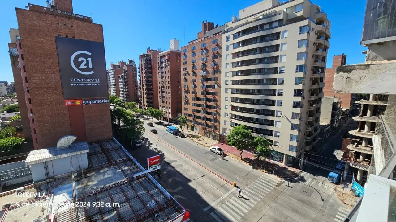 Departamento en Venta | 1 Dormitorio 74 m² totales | Piso 8 con Balcón | Renta Activa hasta 2027 | C 2