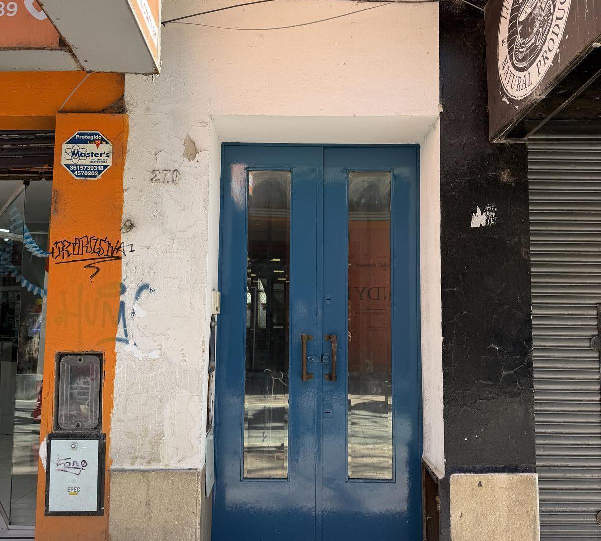 Foto de Oficina en peatonal rivera indarte al 200, imagen 1