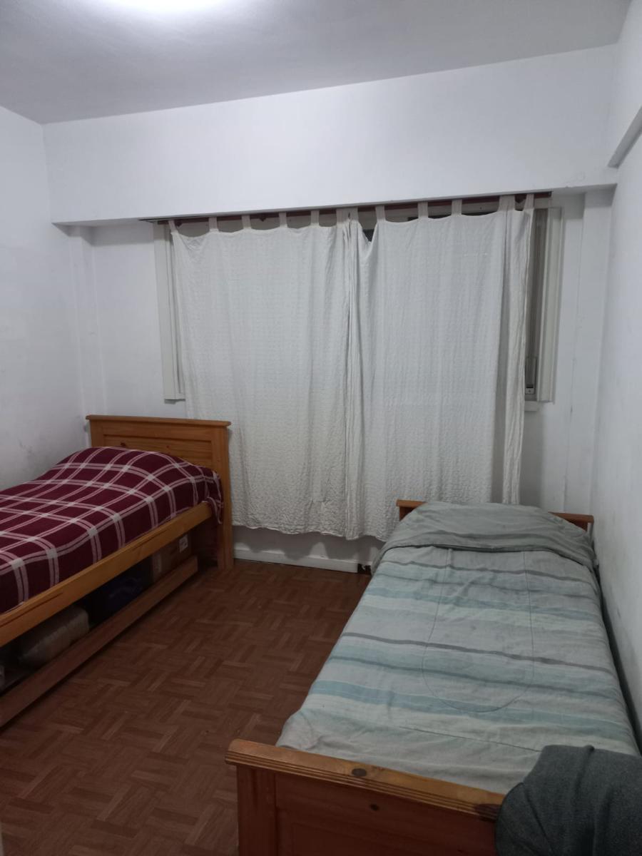 Foto de DEPARTAMENTO 2 AMB COCINA SEPARADA BALCON CORRIDO CERCA DE LINEA DE, imagen 4