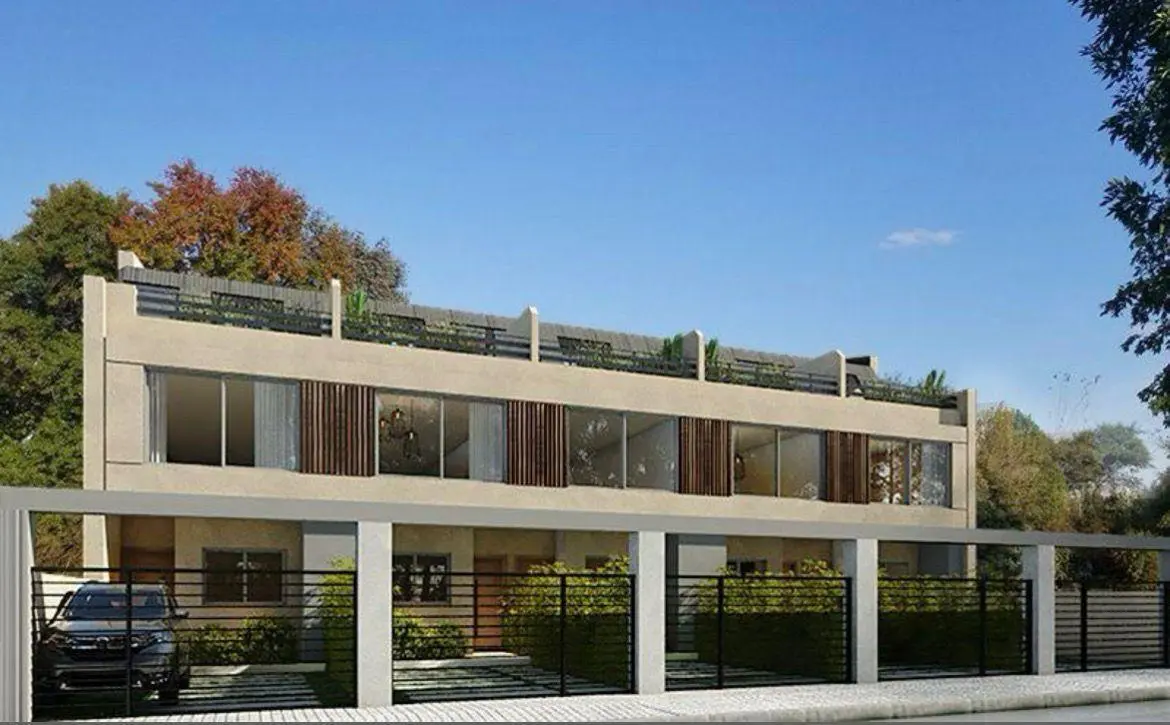 Triplex 4 ambientes con terraza y pileta propia. 8