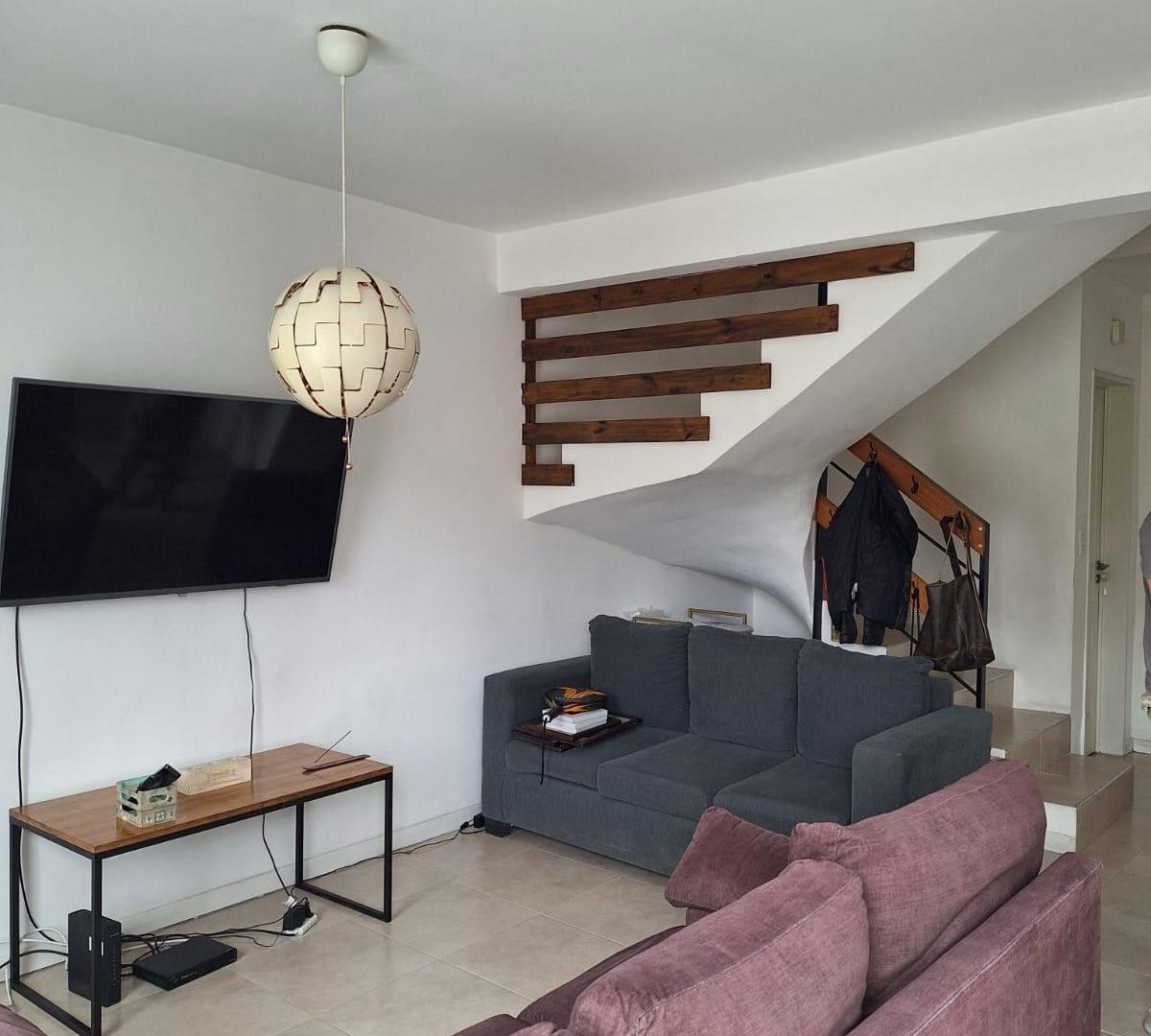 Foto de VENTA CASA 4 AMB. | 3 DORM. | SUITE CON VESTIDOR | LOS FRESNOS, VICTORIA, imagen 4